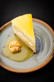 pineapple pistachio cake w/ coconut cream