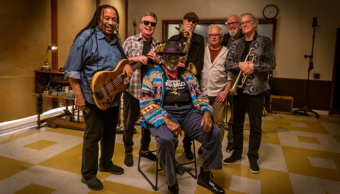 Taj Mahal & The Phantom Blues Band