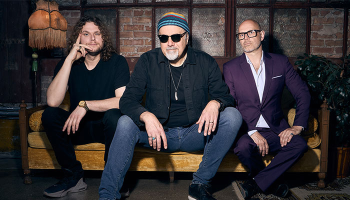 Greg Koch w/ The Koch Marshall Trio
